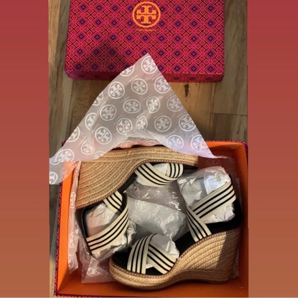 Tory Burch Frieda espadrille wedges - Picture 3 of 4